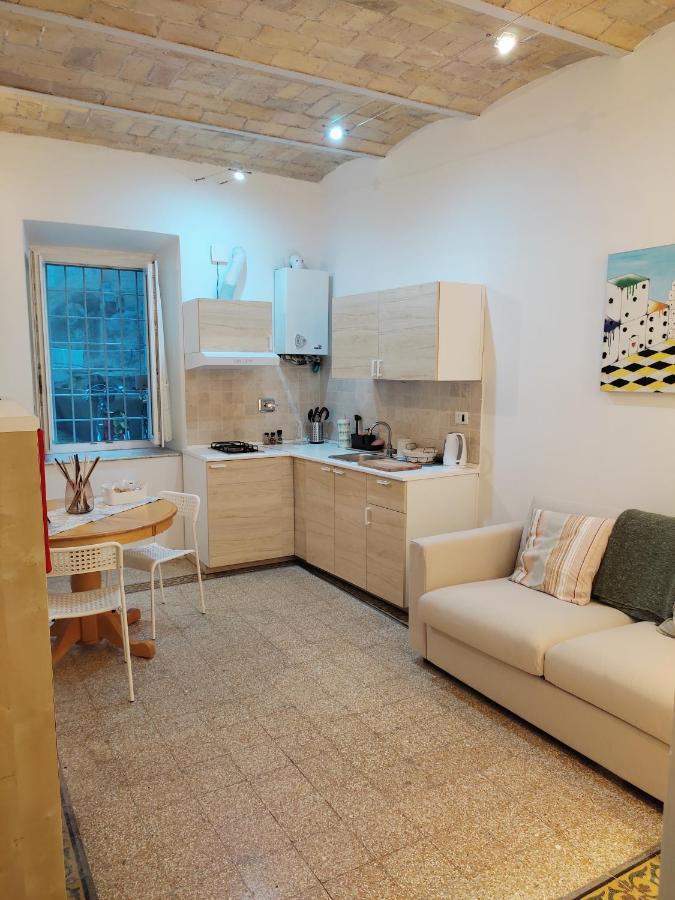 Grazioso Loft Vicino A San Giovanni E Metro C Rome Exterior photo